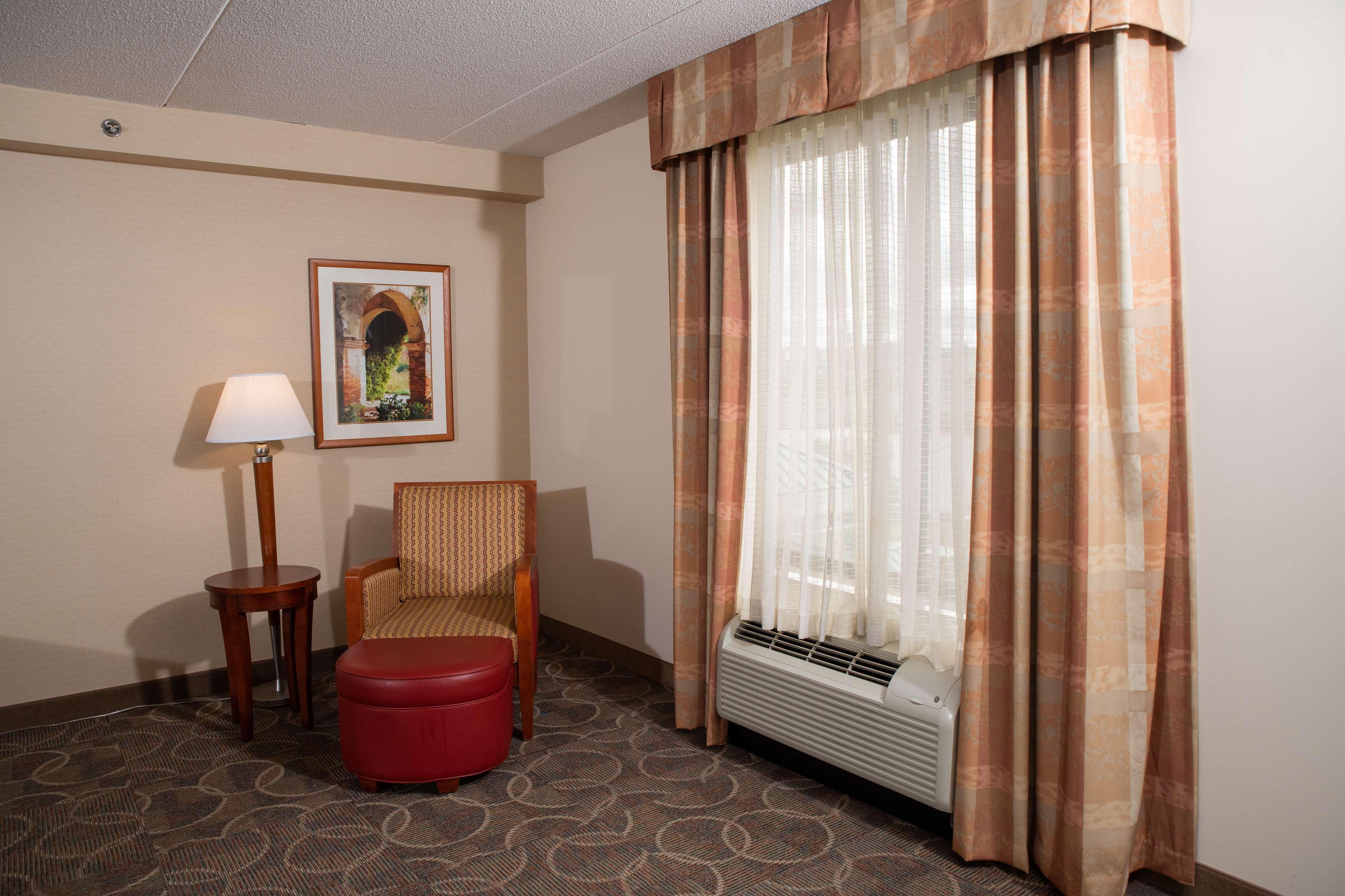 Hilton Garden Inn Erie Kearsarge Extérieur photo
