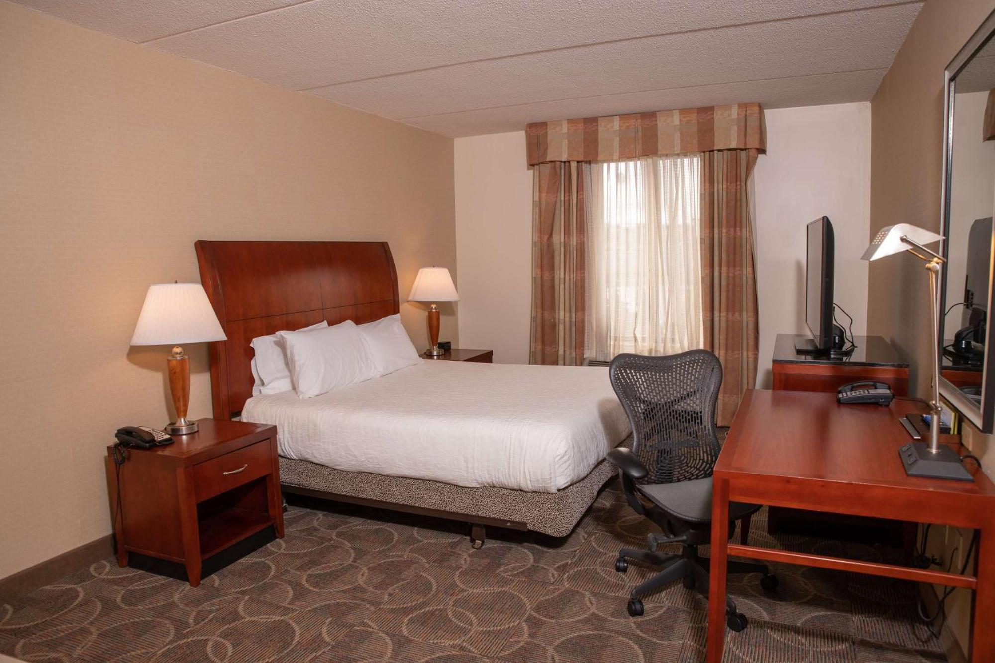 Hilton Garden Inn Erie Kearsarge Extérieur photo